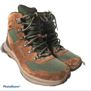 Men’s US size 9 Hiking Boots 🥾 Never Worn!